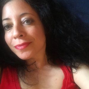 Meet your Posher, Ellen